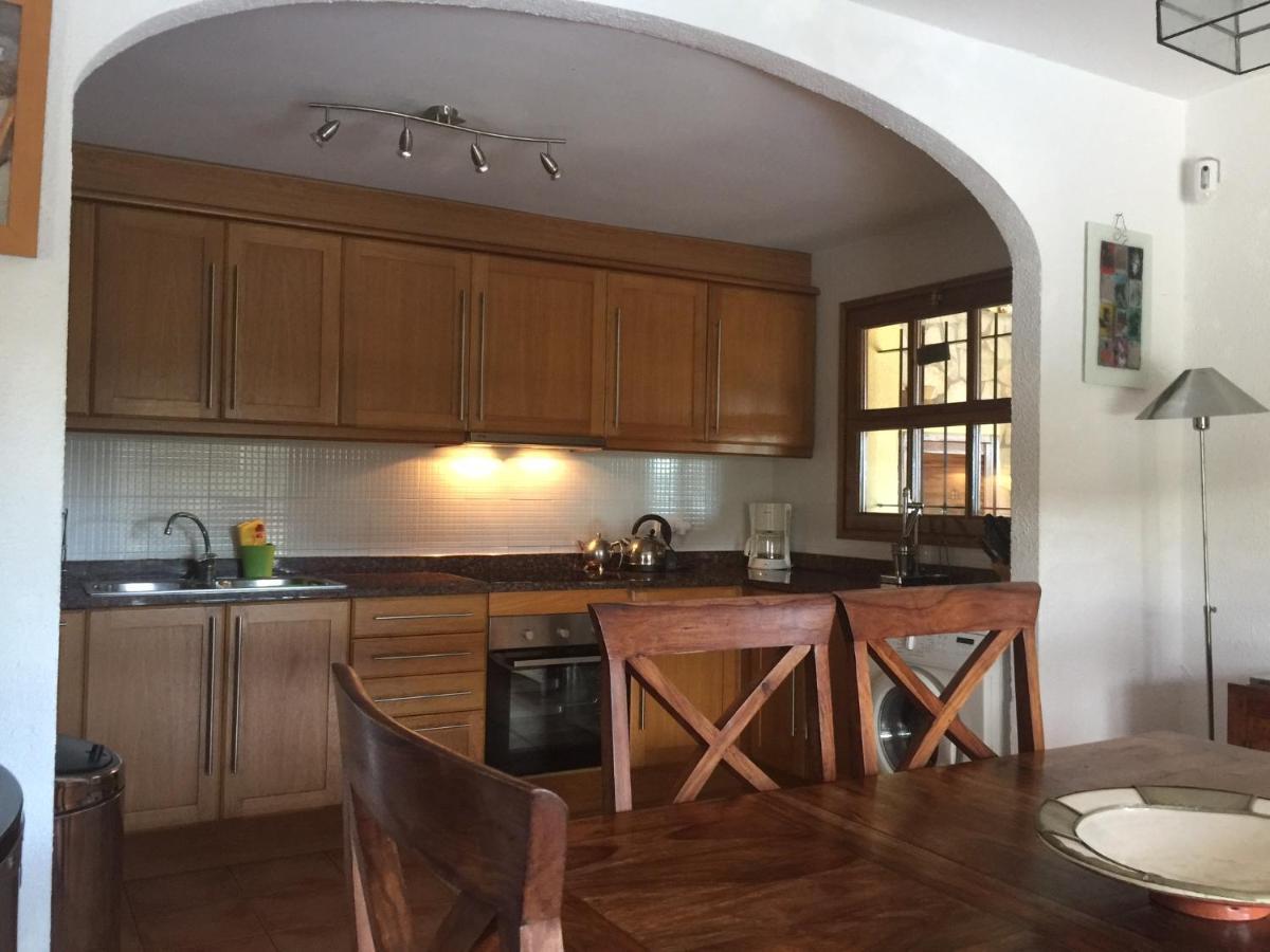 Vila Zara Calonge  Exteriör bild